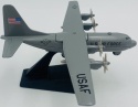 Samolot Lockheed C-130 Hercules model podstawka METAL Motormax szary