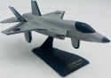 Samolot Lockheed Martin F-35 Lightning II GB model podstawka METAL Motormax