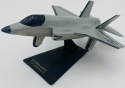 Samolot Lockheed Martin F-35 Lightning II model podstawka METAL Motormax
