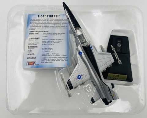 Samolot Northrop F-5E Tiger II model podstawka METAL Motormax Samolot Northrop F-5E Tiger II model podstawka METAL Motormax