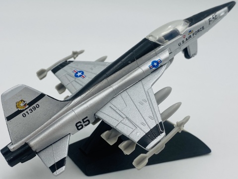 Samolot Northrop F-5E Tiger II model podstawka METAL Motormax Samolot Northrop F-5E Tiger II model podstawka METAL Motormax