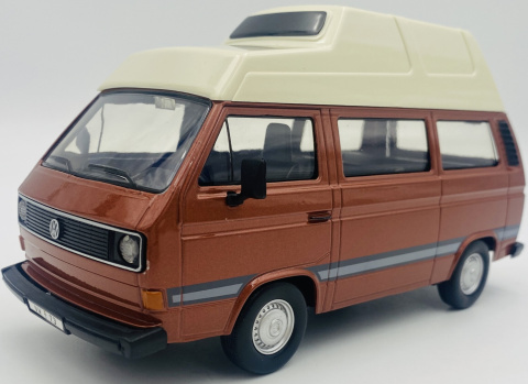 VW Type 2 (T3) camper Westfalia 1:24 Motormax 79594 VW Type 2 (T3) camper Westfalia 1:24 Motormax 79594