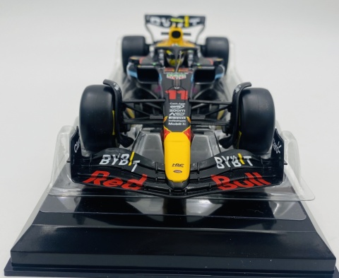 RB19 F1 RedBull 2023 #11 Sergio Perez GP MIAMI gablotka Bburago 1:24 RB19 F1 RedBull 2023 #11 Sergio Perez GP MIAMI gablotka Bburago 1:24