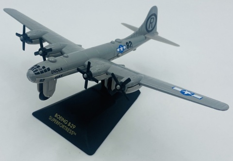 Samolot Boeing B-29 Superfortress Enola Gay podstawka METAL Motormax