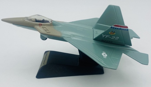 Samolot Lockheed Martin F-22 Raptor podstawka METAL Motormax
