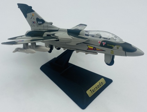 Samolot Panavia Tornado podstawka METAL Motormax