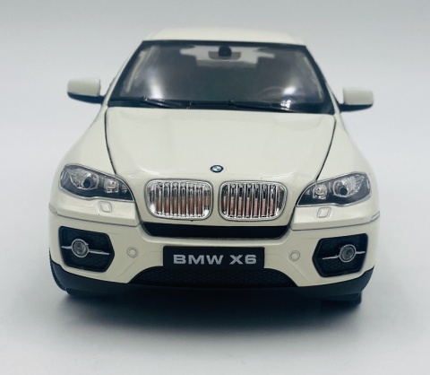 BMW X6 5.0 xDrive E71 model 24004 Welly 1:24 biały