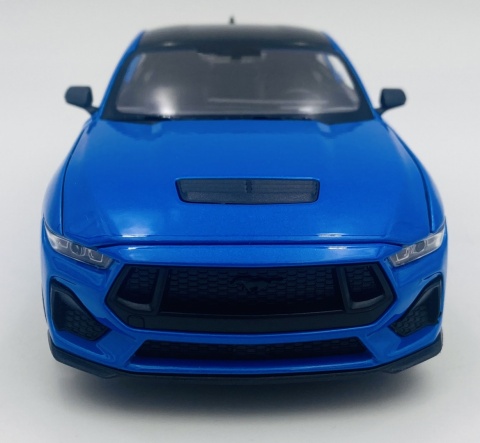 FORD MUSTANG GT 2024 metal model 24123 Welly 1:24 niebieski