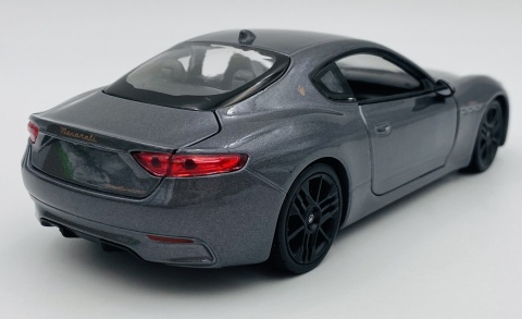 MASERATI Granturismo Folgore model 24125 WELLY 1:24 grafitowy