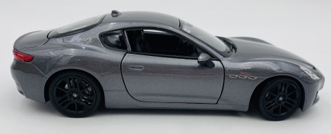 MASERATI Granturismo Folgore model 24125 WELLY 1:24 grafitowy