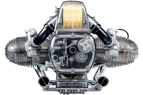 MODEL silnika BMW R90 S 2 cylindry flat twin 1973 boxer do złożenia 1:2