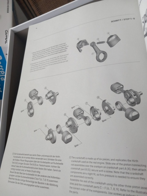 MODEL silnika Porsche 911 Carrera 547 4 cylindry boxer do złożenia 1:3