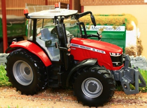 Massey Ferguson 6718 S 1:32 Britains 43235