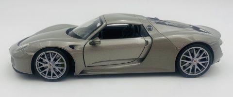 PORSCHE 918 Spyder 2014 model 24055 metal WELLY 1:24 grafitowy