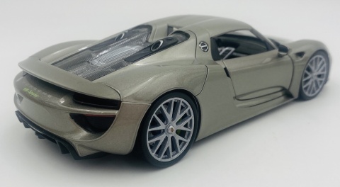 PORSCHE 918 Spyder 2014 model 24055 metal WELLY 1:24 grafitowy