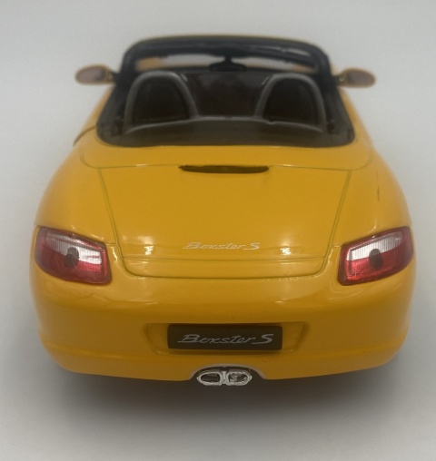 PORSCHE 987 Boxster 2012 model 22479 metal WELLY 1:24 żółty