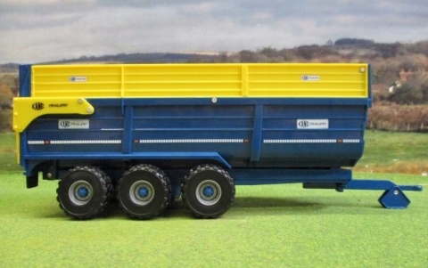 Przyczepa KANE Tri-Axle 1:32 Britains 43284