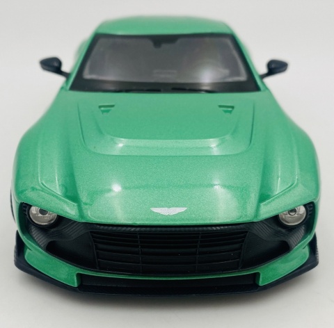 Aston Martin Valour metal model 24130 Welly 1:24