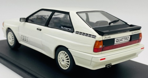 Audi Quattro 1981 model 124247 WhiteBox 1:24 biały