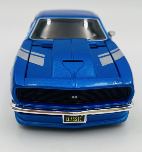 Chevrolet CAMARO Z28 1968 1:24 32508 Maisto Design