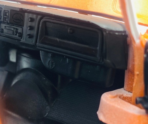 Chevy C10 Fleetside 1966 Pickup 1:24 Motormax 79034 Get Low Series orange