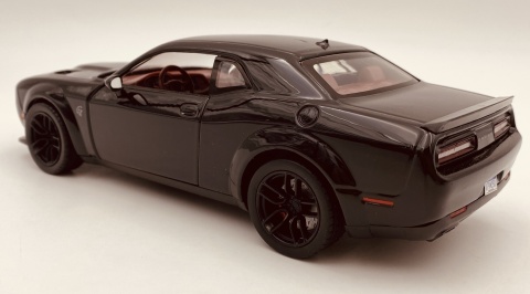 DODGE Challenger SRT Hellcat 1:24 Motormax 79350 czarny