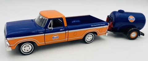 Ford F-150 Custom Pickup 1979 + oil tanker GULF 1:24 Motormax 79612