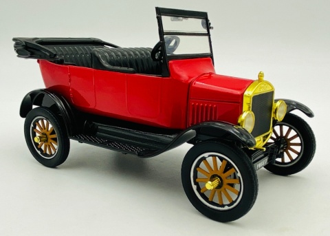 Ford Model T Touring convertible 1925 1:24 Platinum Motormax 79328 czerwony