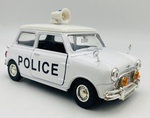 Morris Mini Cooper 1961-67 Police 1:18 model Motormax 79742 City Classics