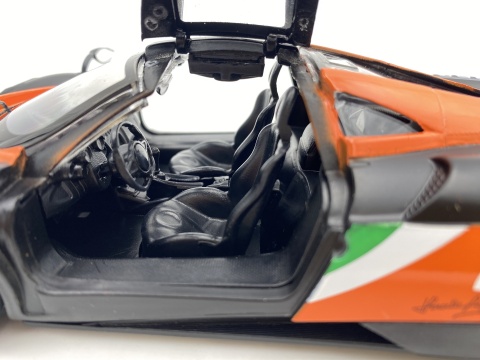 PAGANI Huayra 1:24 Motormax GT Racing 73798