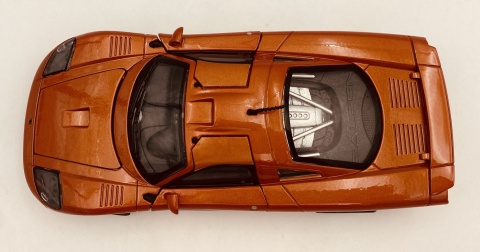 Saleen S7 model 1:24 supercar Motormax 73279 pomarańczowy