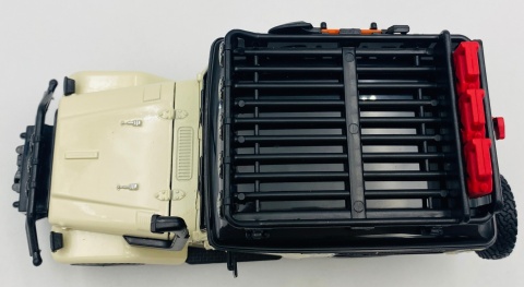 Toyota FJ 40 Hard Top 1:24 Off Road Series Motormax 79137 beżowy