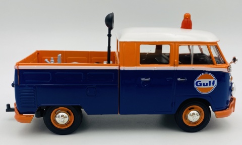 VW Type 2 T1 Delivery Van + oil tanker GULF model 1:24 Motormax 79610