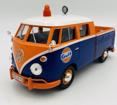 VW Type 2 T1 Delivery Van + oil tanker GULF model 1:24 Motormax 79610