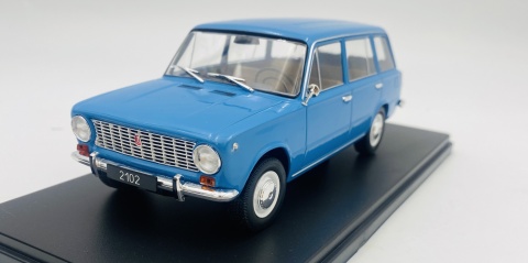 WAZ 2102 Łada Lada 1200 Żiguli Żyguli model 124262 WhiteBox 1:24 niebieski