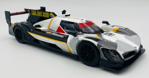 BMW M Hybrid V8 LMDh światło dźwięk model METAL 1:24 MSZ 68285