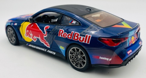 BMW M4 Red Bull światło dźwięk model METAL 1:24 MSZ 68292