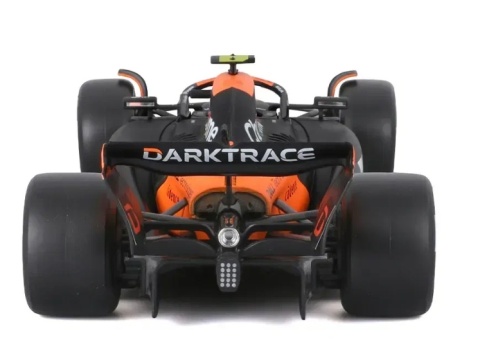 Bolid do składania F1 McLaren MCL38 #4 Lando Norris 1:24