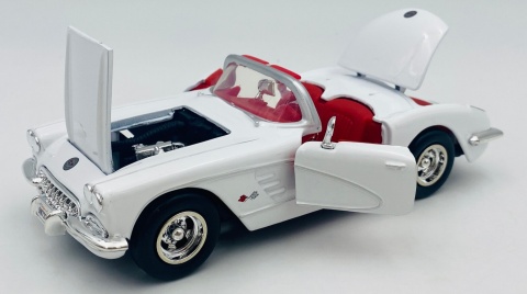 Chevrolet CORVETTE 1959 Cabrio model 1:24 Motormax 73216 biały