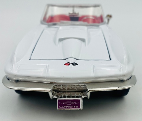 Chevrolet CORVETTE 1967 Cabrio 1:24 Motormax 73224 biały