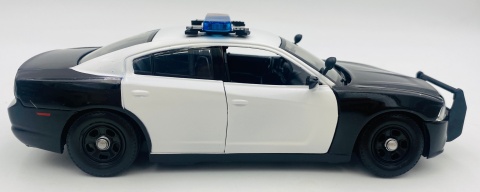 Dodge Charger Pursuit 2011 biały/czarny światło/dźwiek 1:24 Motormax 79533
