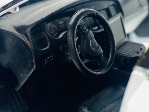 Dodge Charger Pursuit 2023 bez oznaczeń model 1:24 Motormax 76996