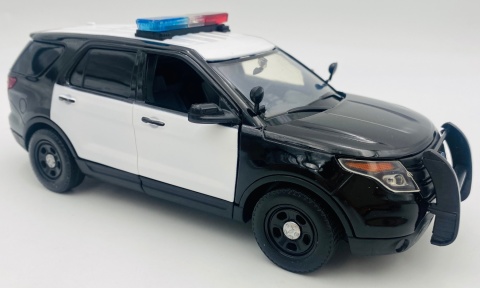 Ford Explorer Interceptor Utility 2015 światło/dźwiek 1:24 Motormax 79536