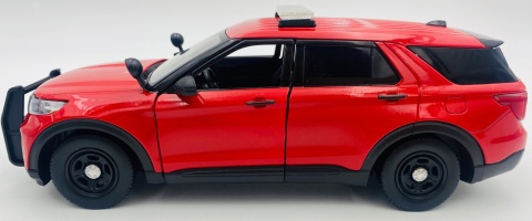 Ford Explorer Interceptor czerwony bez oznaczeń 2022 1:24 Motormax 76998