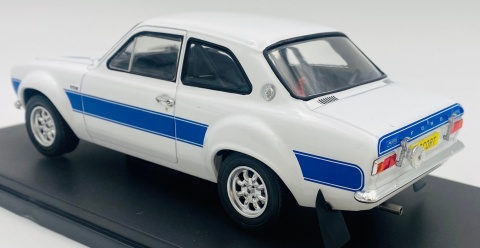 Ford Escort MK II RS 2000 model 124250 WhiteBox 1:24 biały