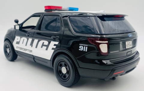 Ford Police Interceptor Utility 2015 światło / dźwięk 1:18 Motormax 73994