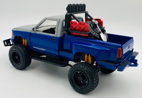 GMC Sierra GT OFF ROAD Series 1:24 Motormax 79136 szary