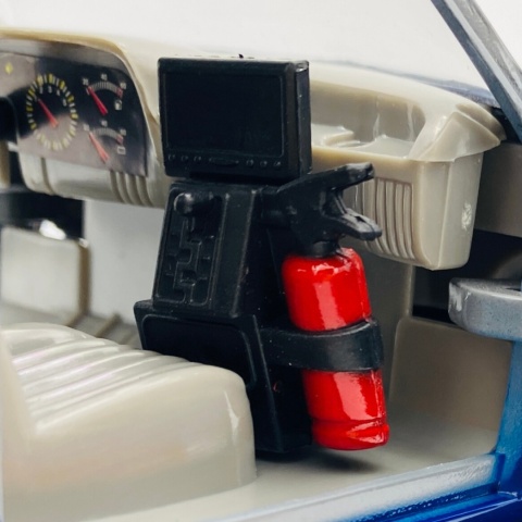 GMC Sierra GT OFF ROAD Series 1:24 Motormax 79136 szary