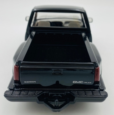 GMC Sierra GT Pickup 1992 1:24 Motormax 73204 czarny