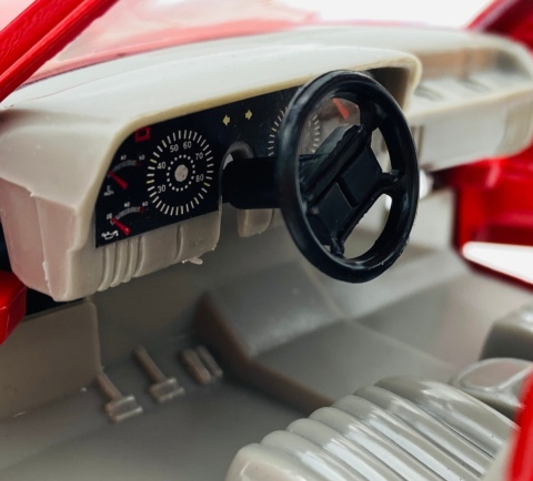 GMC Sierra GT Pickup 1992 1:24 Motormax 73204 czerwony